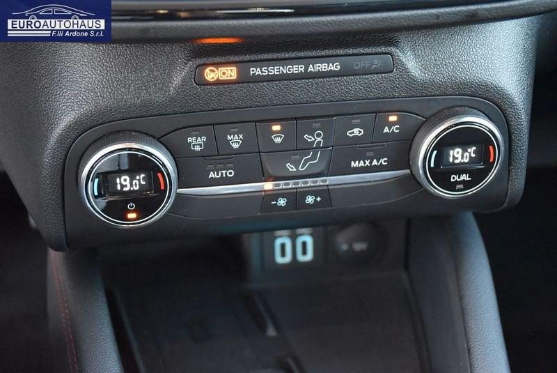 Ford Focus 1.0 EcoBoost Hybrid 155cv ST Line X