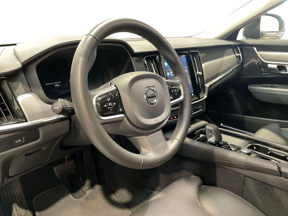 VOLVO V90 Cross Country 2.0 b4 Plus AWD Auto