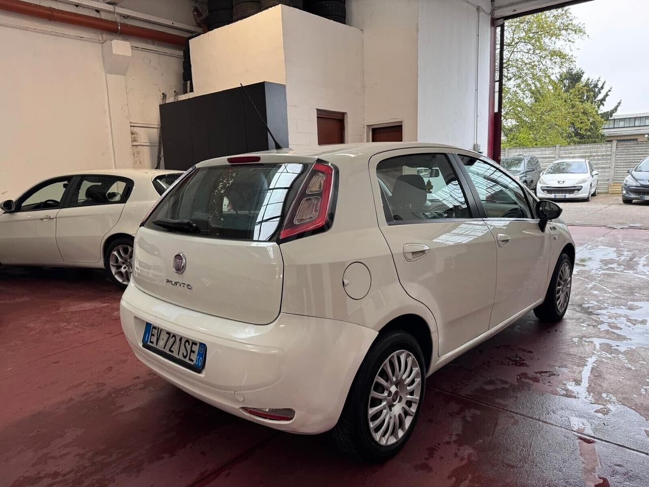 Fiat Punto 1.4 8V 5 porte Easypower Lounge GPL NEOPAT