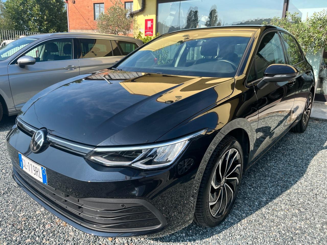 Volkswagen Golf 2.0 TDI DSG 10/2022 **km 80020**