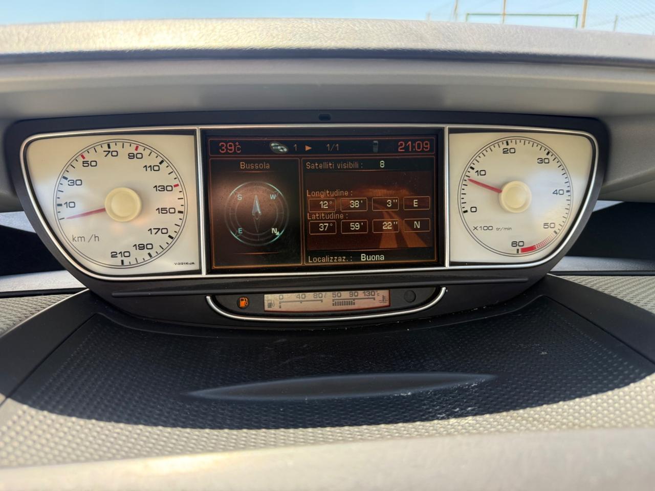 Peugeot 807 2.2 HDi FAP Norwest
