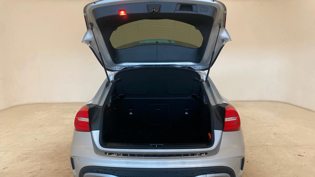 Mercedes-benz GLA 220 d Automatic Premium 106 mila km