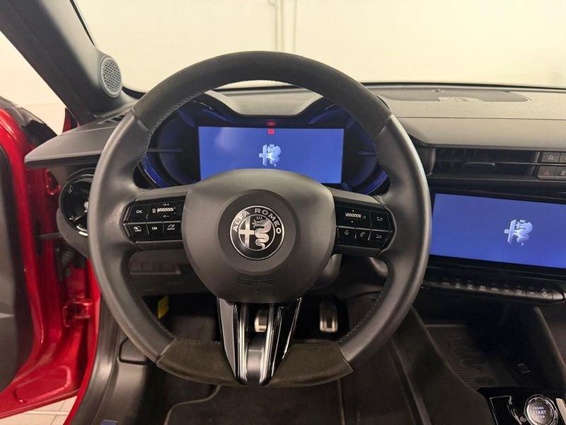 Alfa Romeo Junior BEV 156CV/115kW elettrica SPECIALE Sabelt