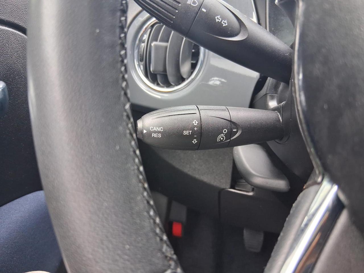 Fiat 500 1.0 hybrid Cult 70cv