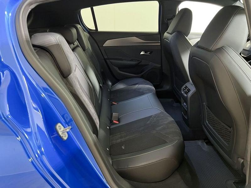 Peugeot 308 BlueHDi 130 S&S EAT8 GT