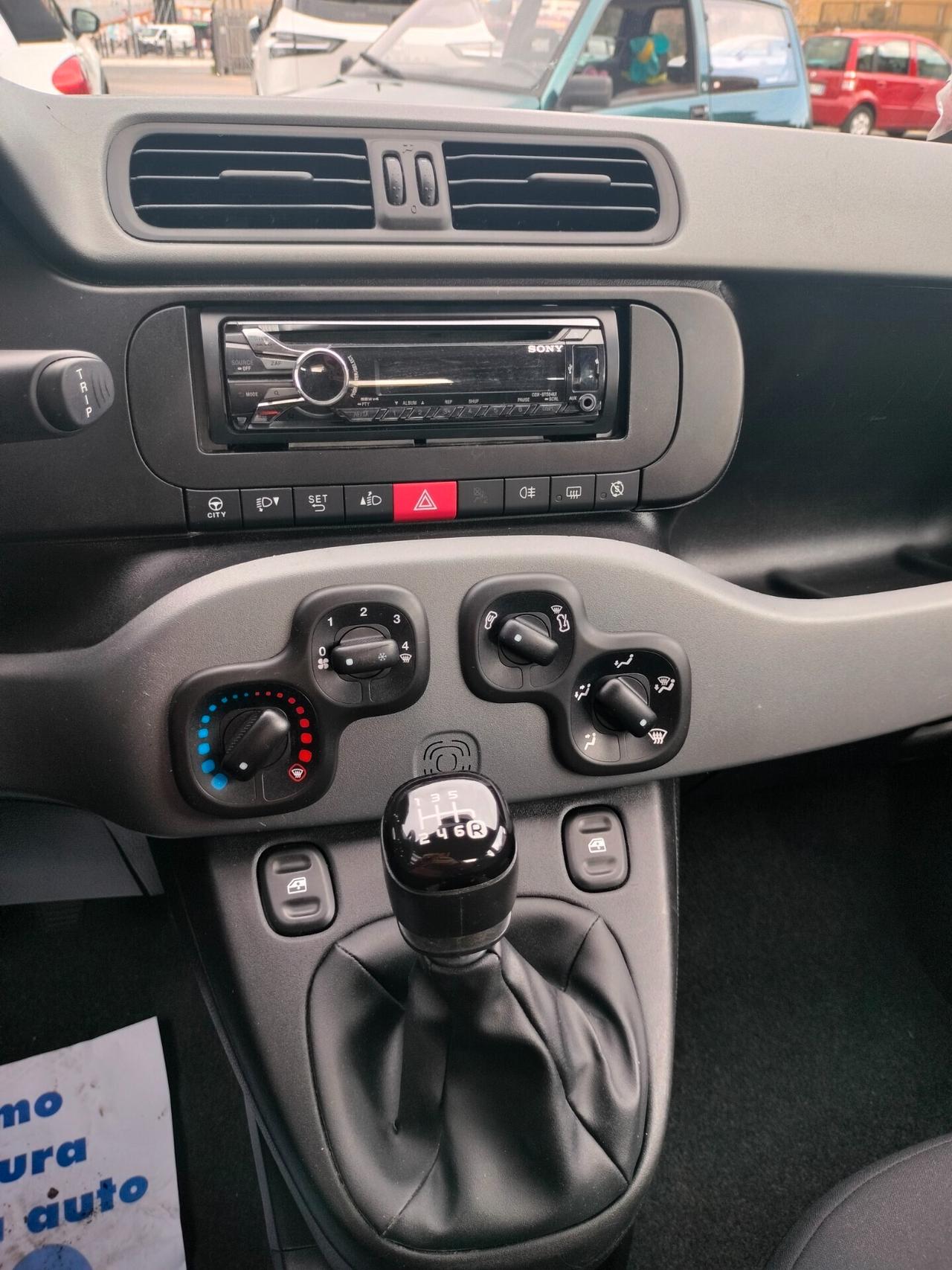 Fiat Panda 1.0 Hybrid City Life PREZZO REALE SENZA FINANZIAMENTO