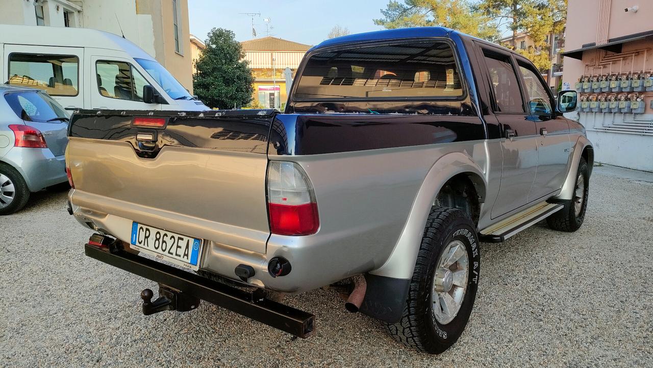 Mitsubishi L200 2.5 TD Aut Gancio 4WD Double Cab