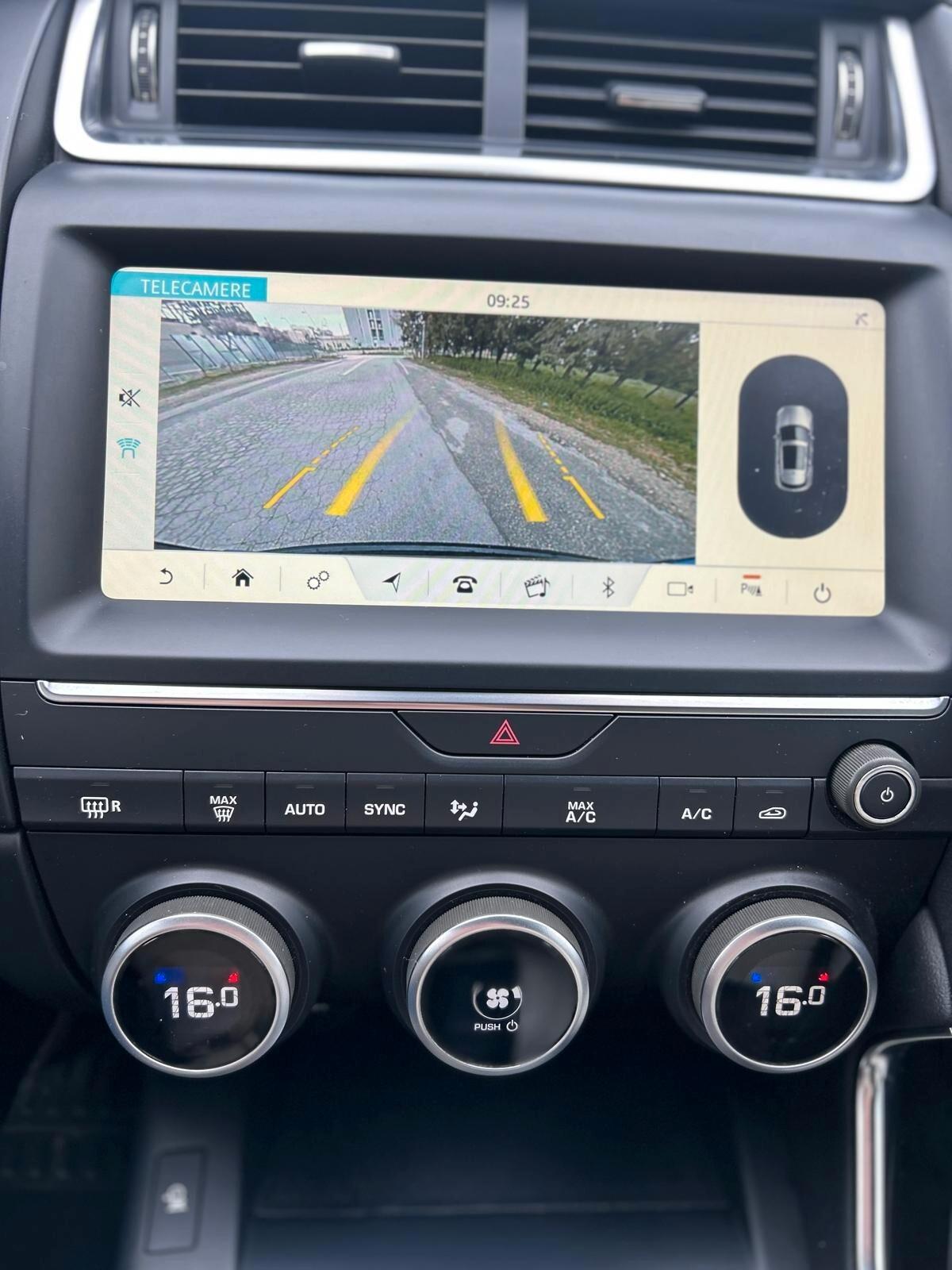 Jaguar E-Pace 2.0D 150 CV AWD aut. R-Dynamic HSE