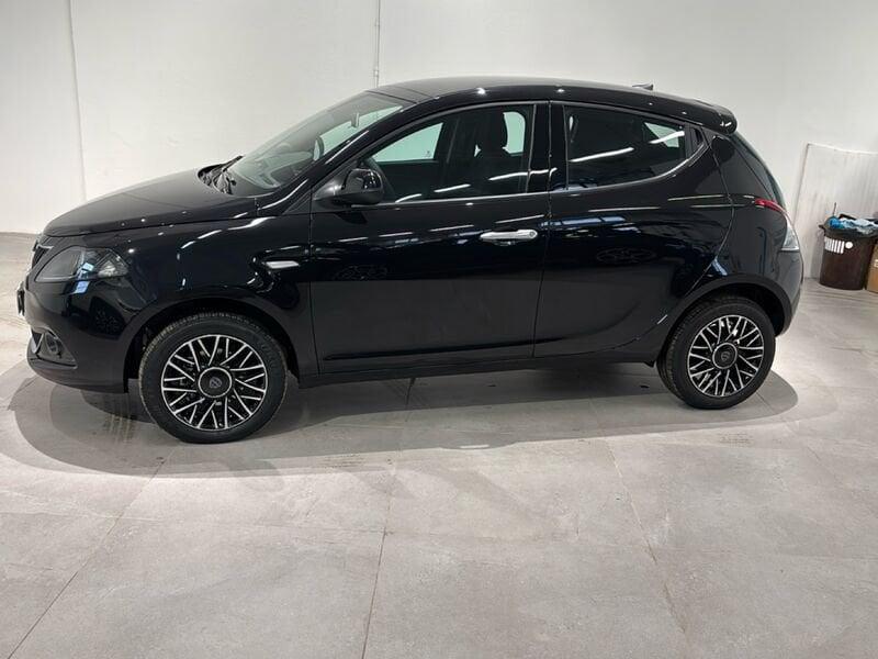 Lancia Ypsilon Ypsilon 1.0 FireFly 5 porte S&S Hybrid Platino