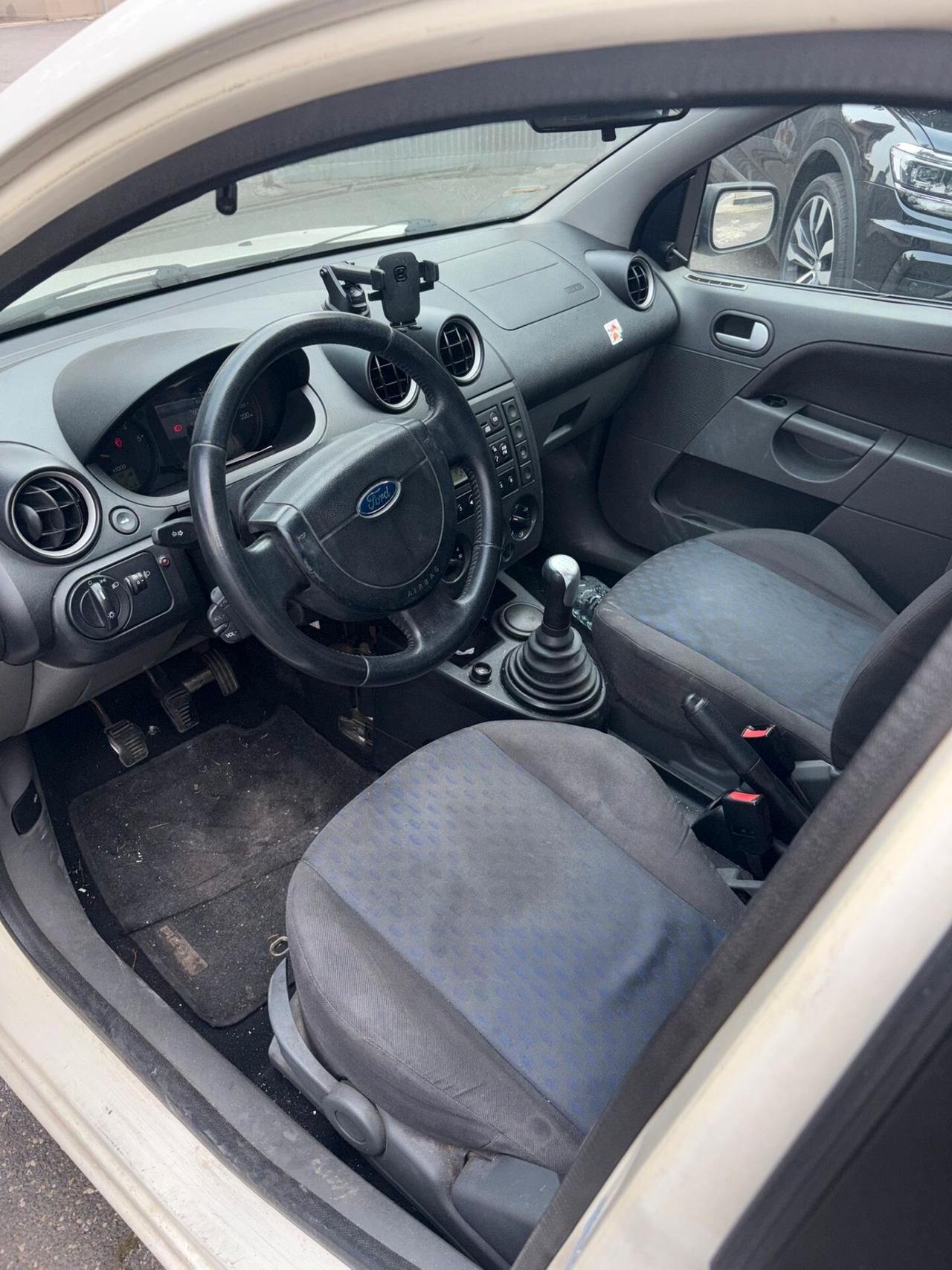 Ford Fiesta 1.4 TDCi 5p. Motore ottimo