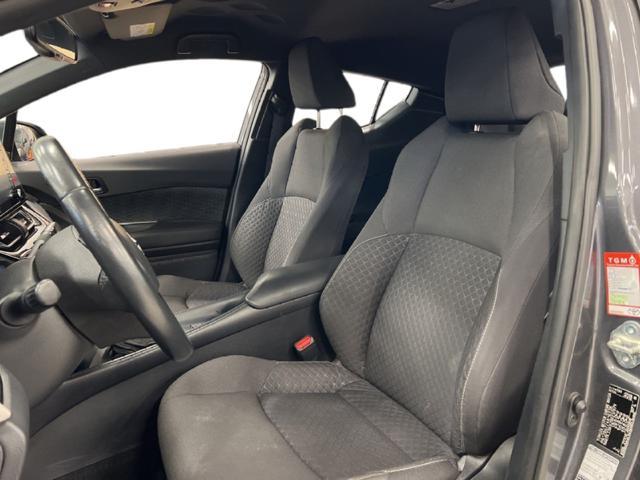 TOYOTA C-HR 1.8 Hybrid E-CVT Business