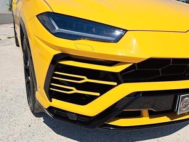 LAMBORGHINI URUS 4.0 V8 BI-TURBO “FULL OPTIONAL”