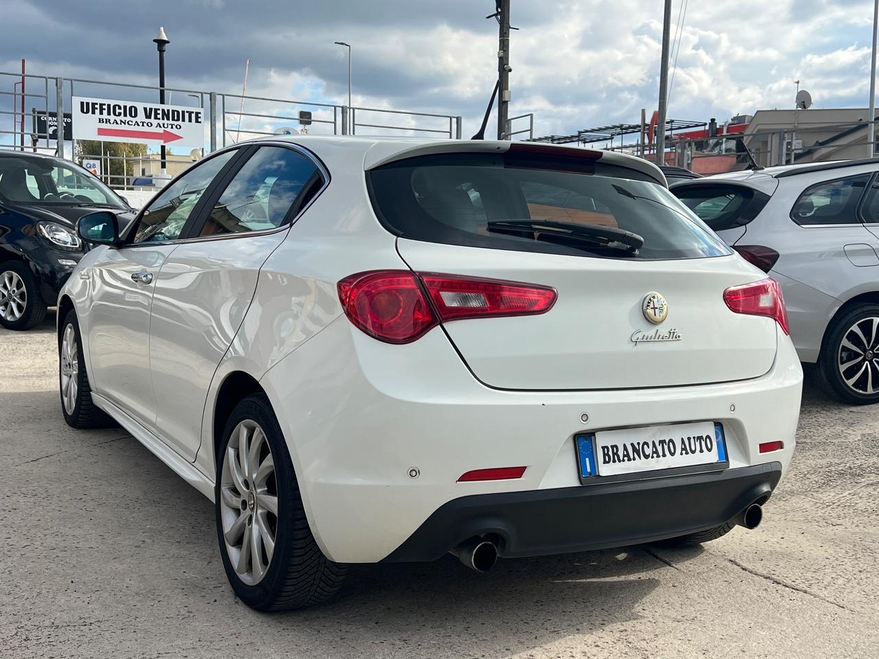 Alfa Romeo Giulietta 2.0 JTDm-2 140 CV Distinctive