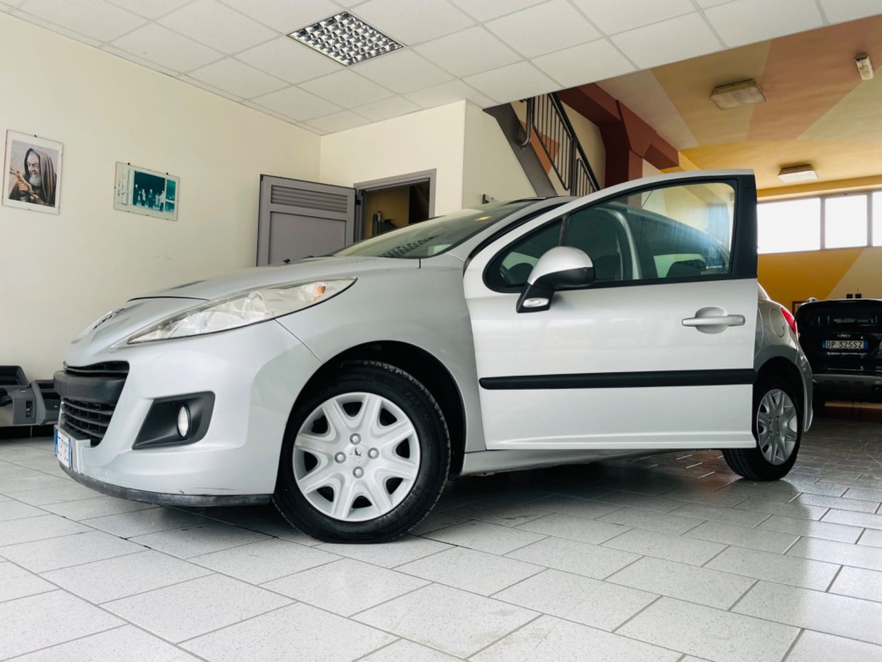 Peugeot 207 1.4 HDi 70CV 5p. XS Ok NEOPATENTATO