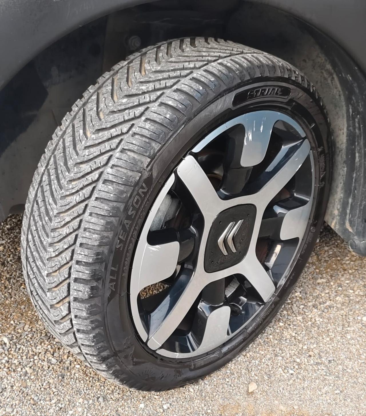 Citroen C4 Cactus BlueHDi 100 S&S ETG6 Shine