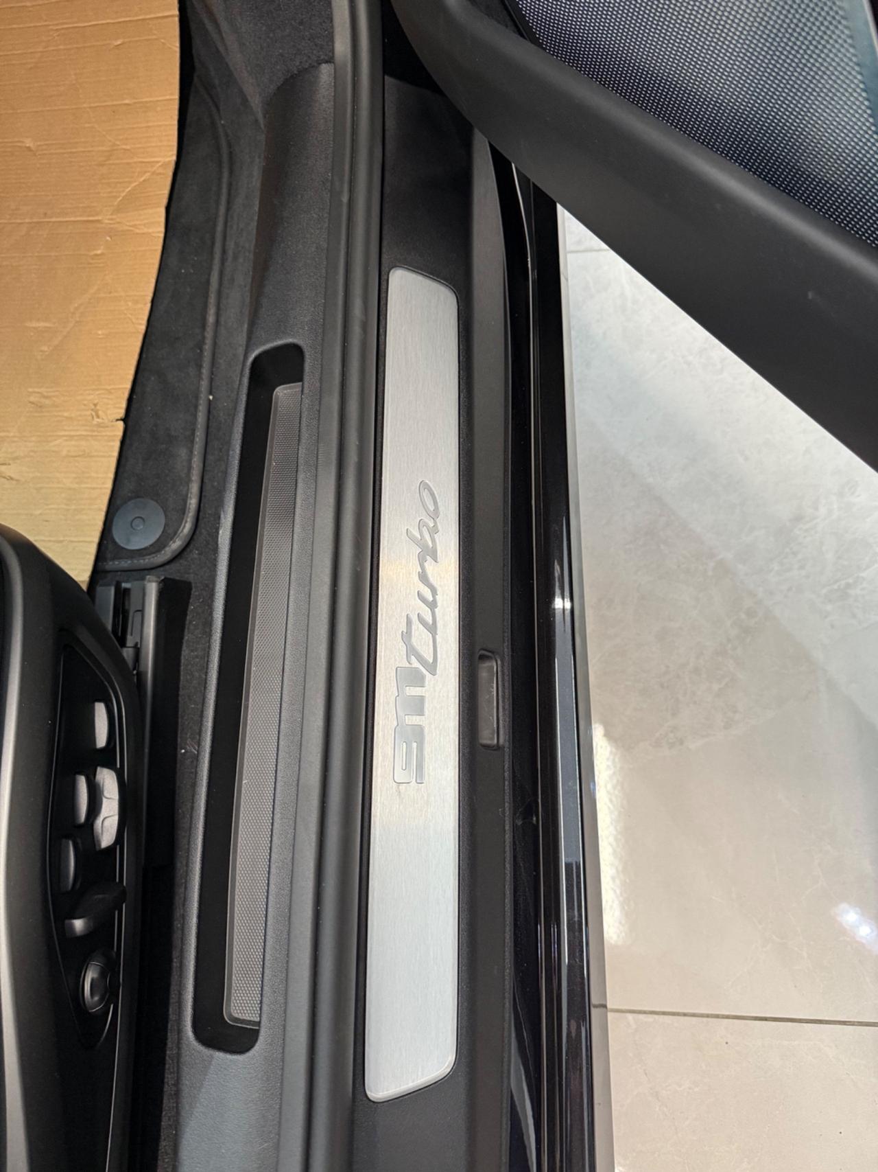 Porsche 911 Turbo Cabrio - AEREO KIT - 2.700 KM