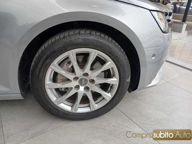 AUDI A4 Avant QUATTRO 40 TDI S tronic (Garanzia 12 Mesi)