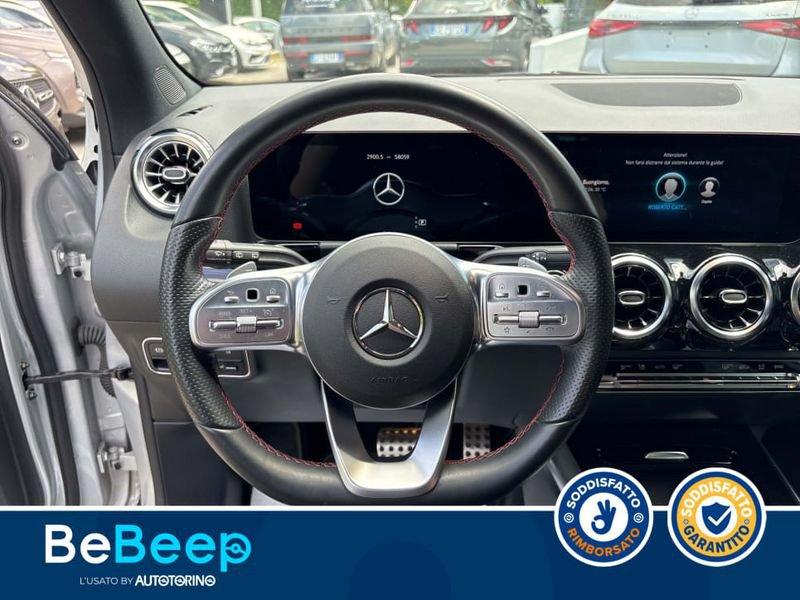 Mercedes-Benz GLA 200 D PREMIUM 4MATIC AUTO