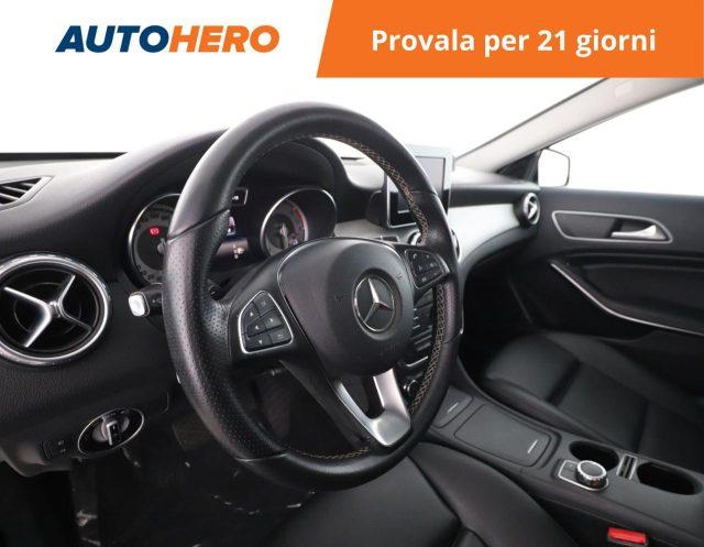 MERCEDES-BENZ GLA 200 d Automatic Sport