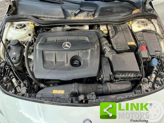 MERCEDES-BENZ CLA 180 CDI Automatic Premium