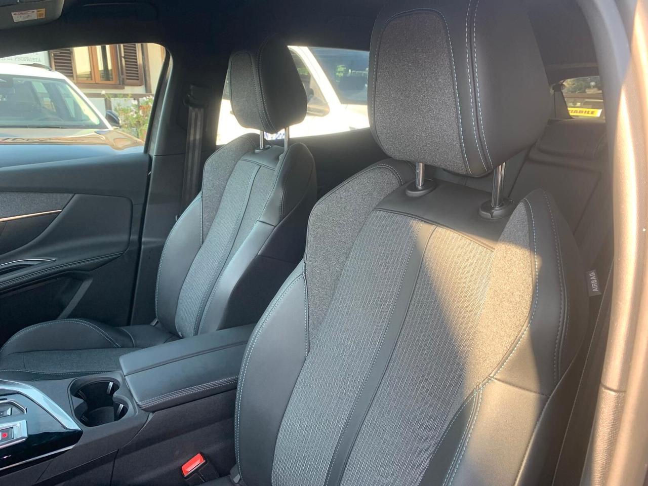 Peugeot 3008 BlueHDi 130 S&S EAT8 Allure Pack
