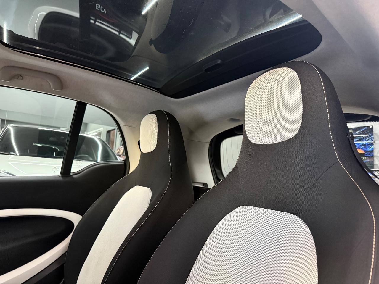 Smart ForTwo 70 1.0 Passion Fari Led Navi Pronta consegna visibile in sede