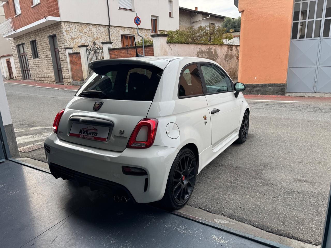 Abarth 595 1.4 Turbo T-Jet 180 CV Competizione