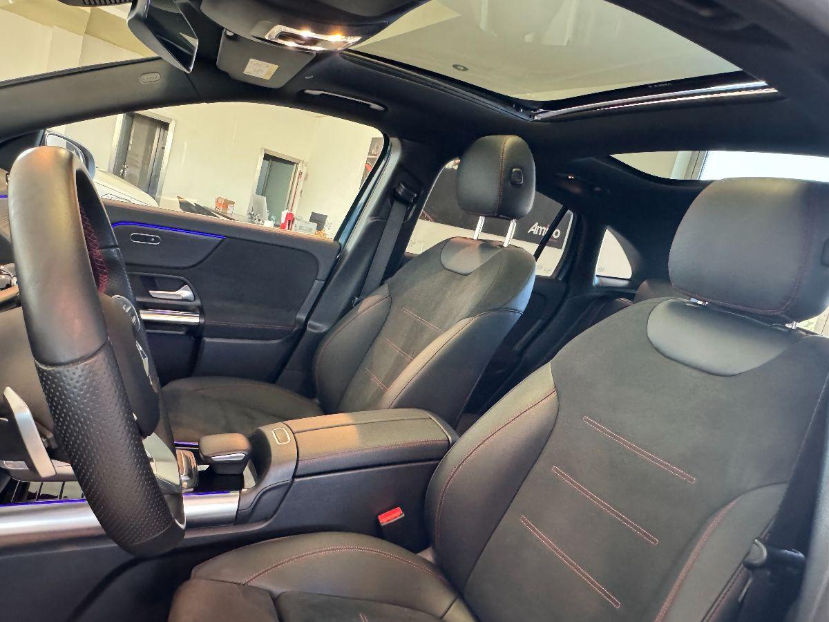 MERCEDES Classe GLA 200 d Automatic Premium Tetto Cerchi 20