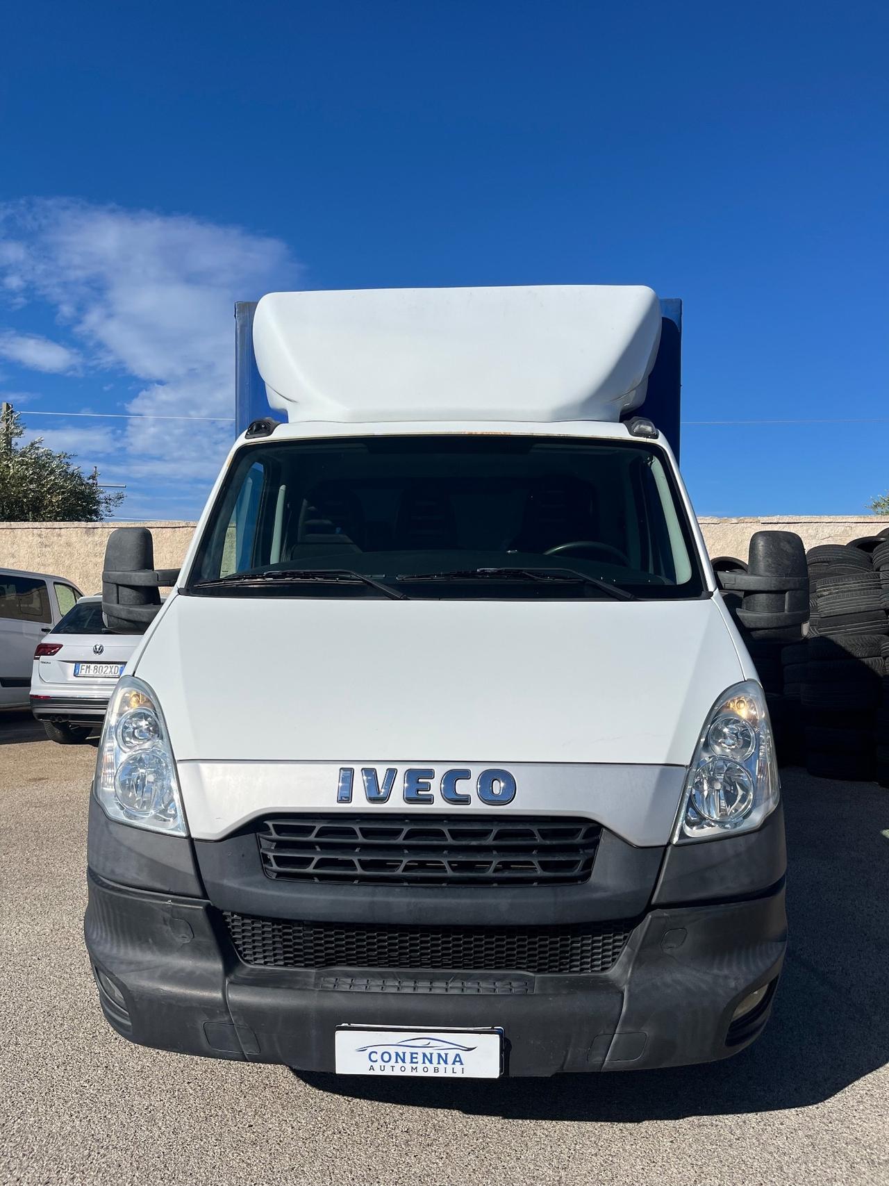 Iveco Daily telonato