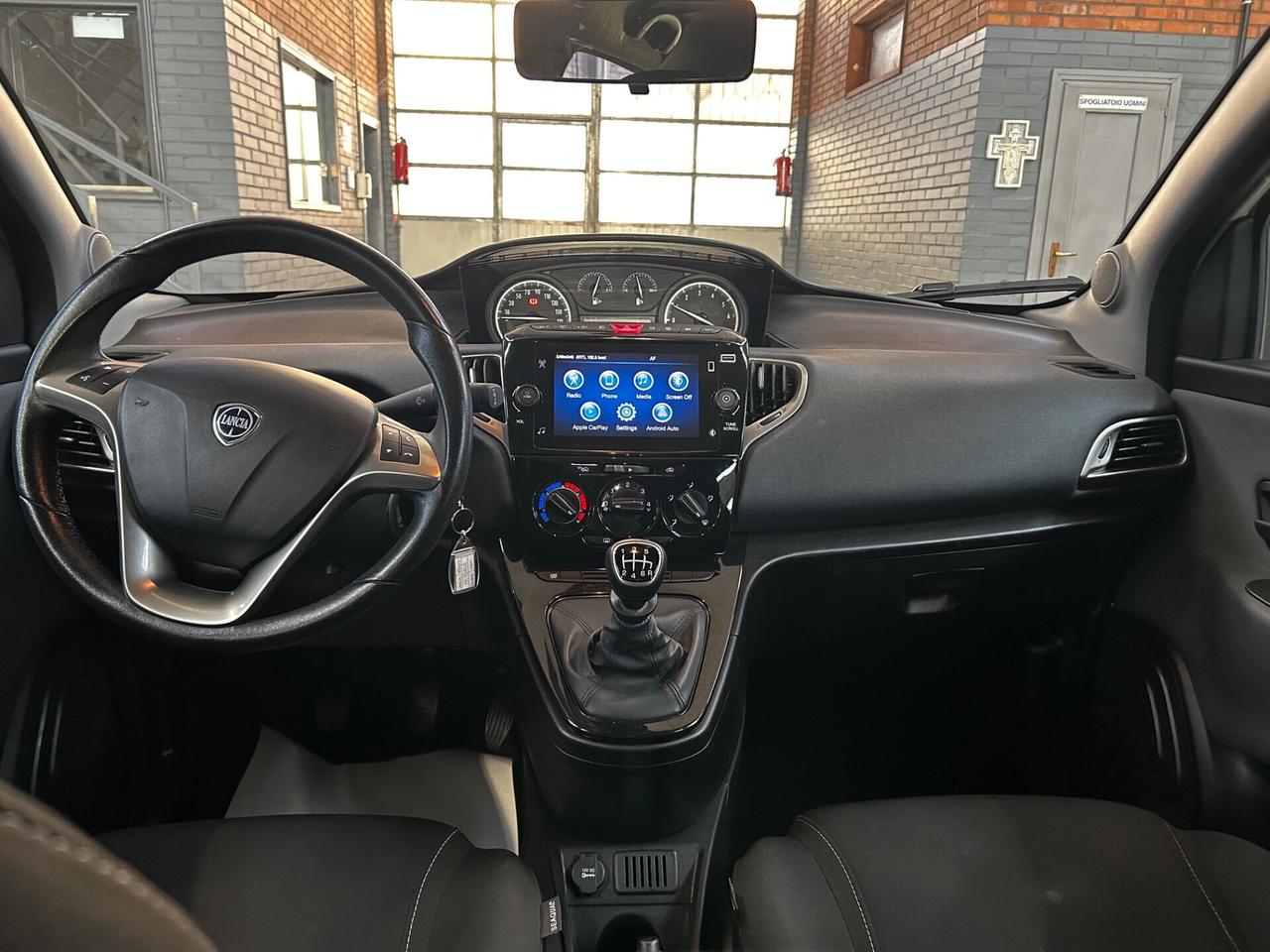 Lancia Ypsilon 1.0 FireFly 5 porte S&S Hybrid Ecochic Gold