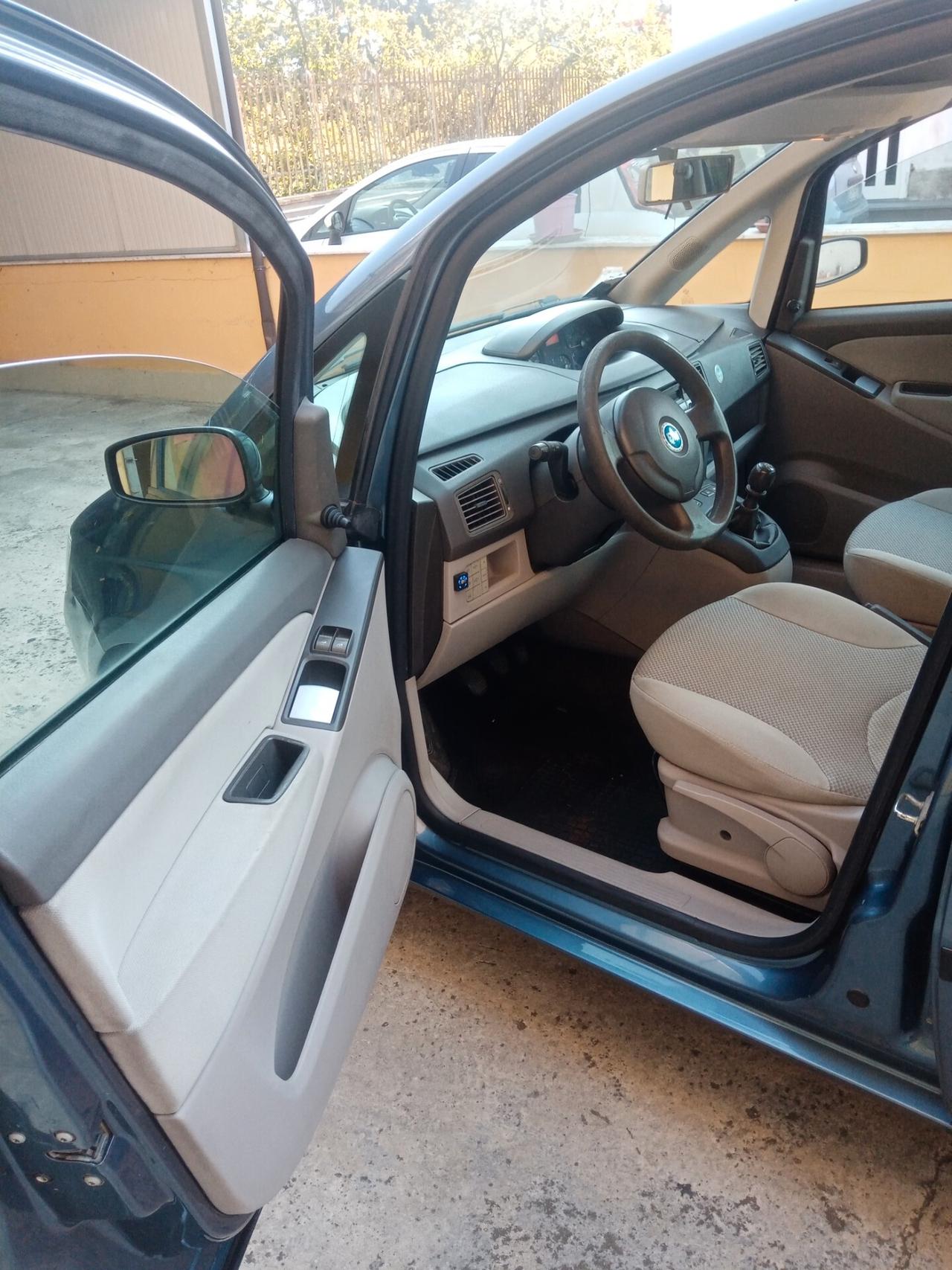Fiat Idea 1.4 16V Dynamic Gpl