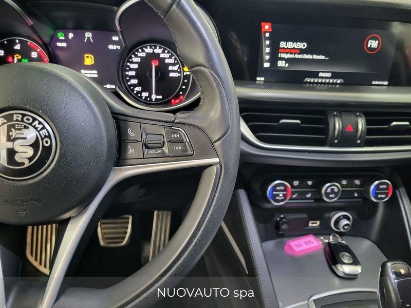 Alfa Romeo Stelvio 2.2 Turbo Diesel 210CV AT8 Q4 Executive