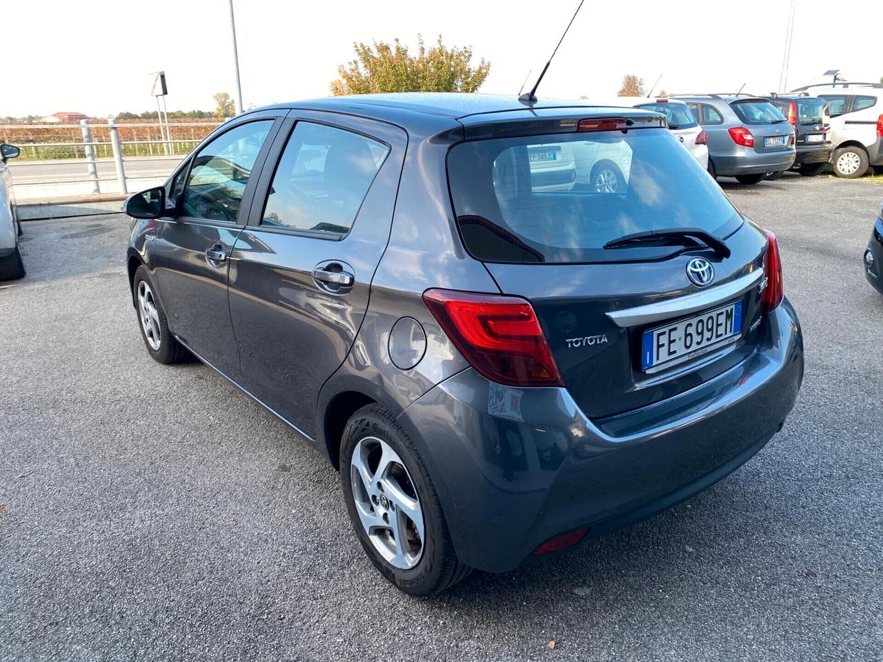 Toyota Yaris 1.5 Hybrid 5 porte Active