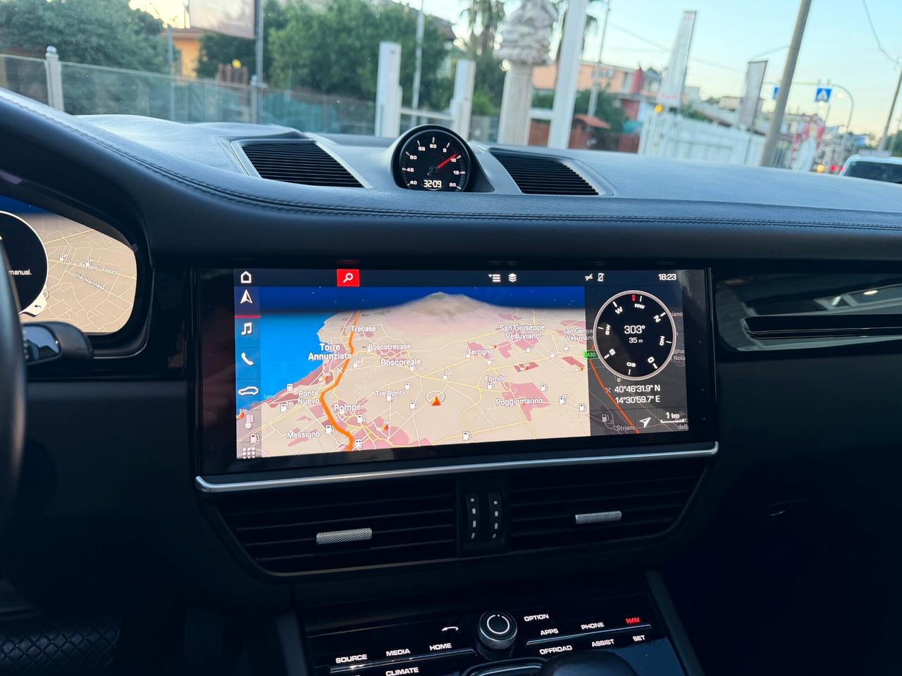 Porsche Cayenne Coupé 3.0 340-PANO-FULL-Total Black