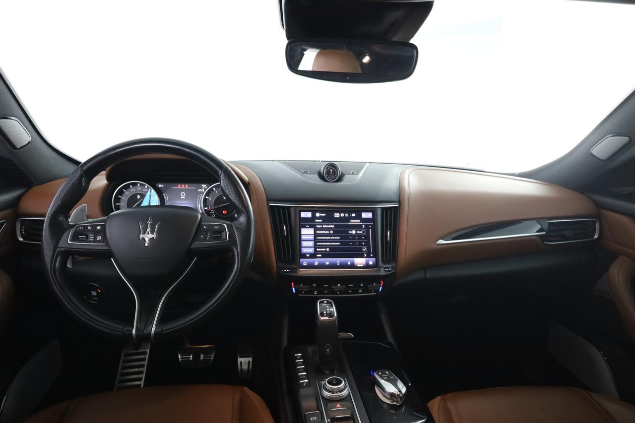 MASERATI Levante 330 CV MHEV AWD GT