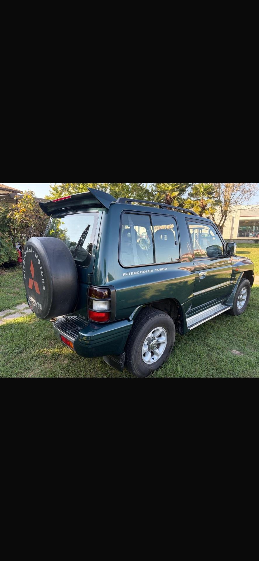 Mitsubishi Pajero 2.5 TDI Metal-top S.S. GLS Target