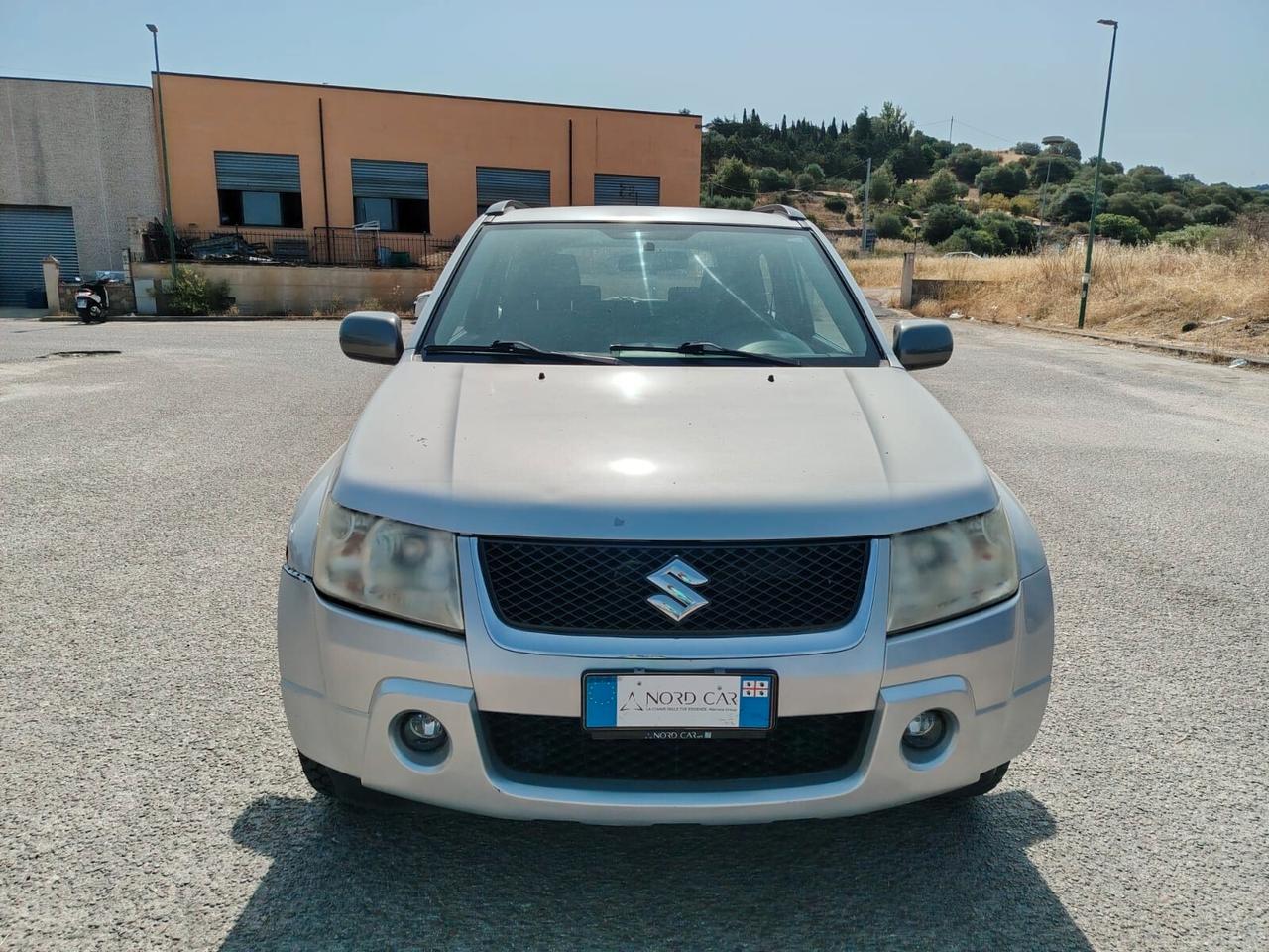 Suzuki Grand Vitara 1.9 DDiS 3 porte