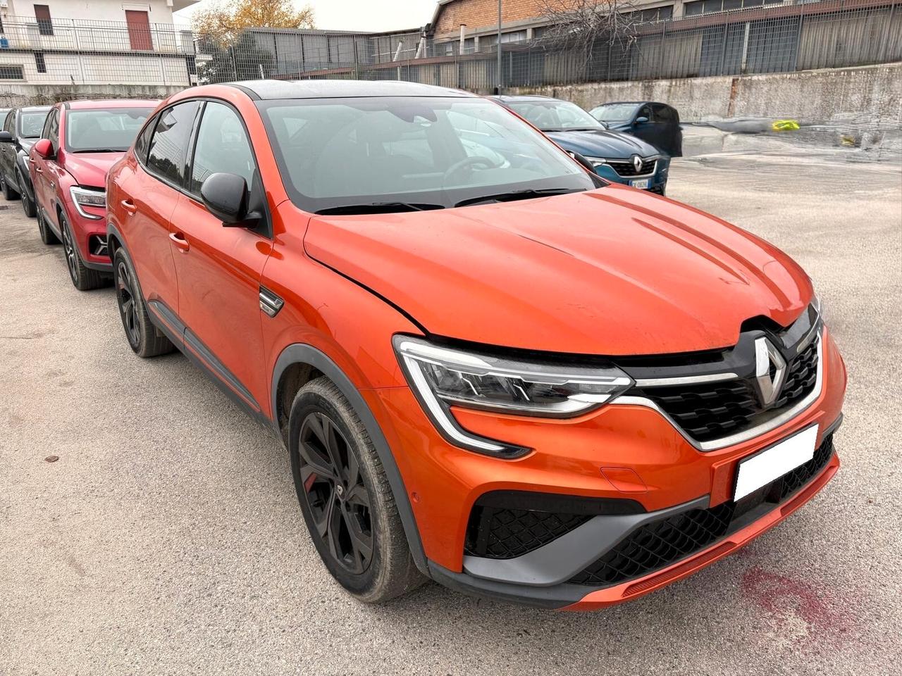 Renault Arkana Hybrid E-Tech 145 CV R.S. Line