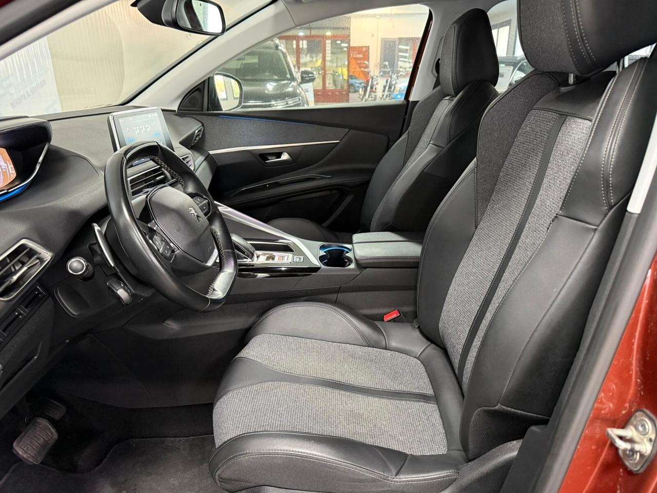 Peugeot 3008 1.5 BlueHDi 130cv Automatica Allure