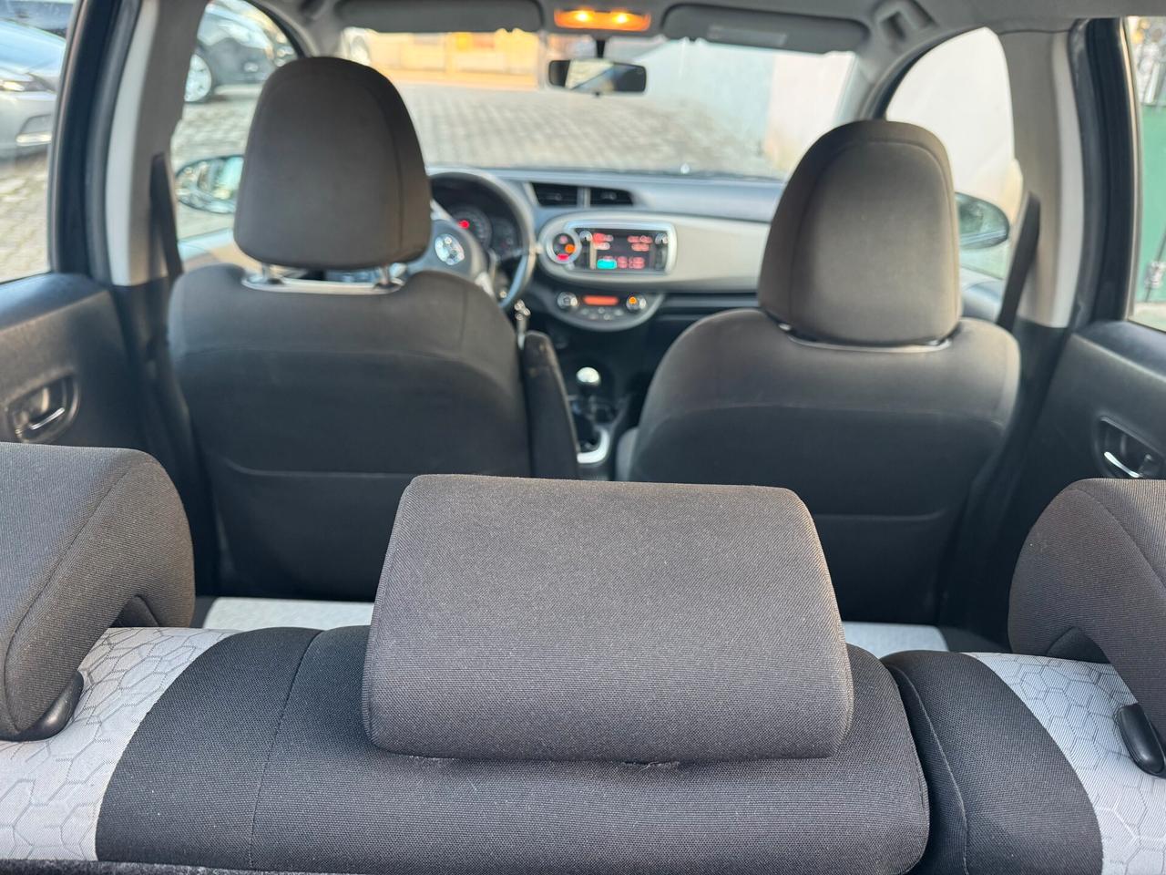 Toyota Yaris 1.0 5 porte