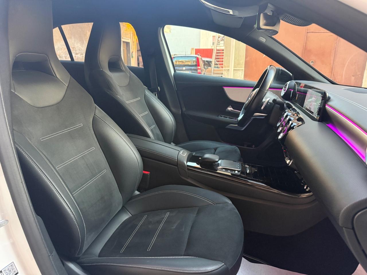 Mercedes-benz A 180 d Automatic Premium night edition
