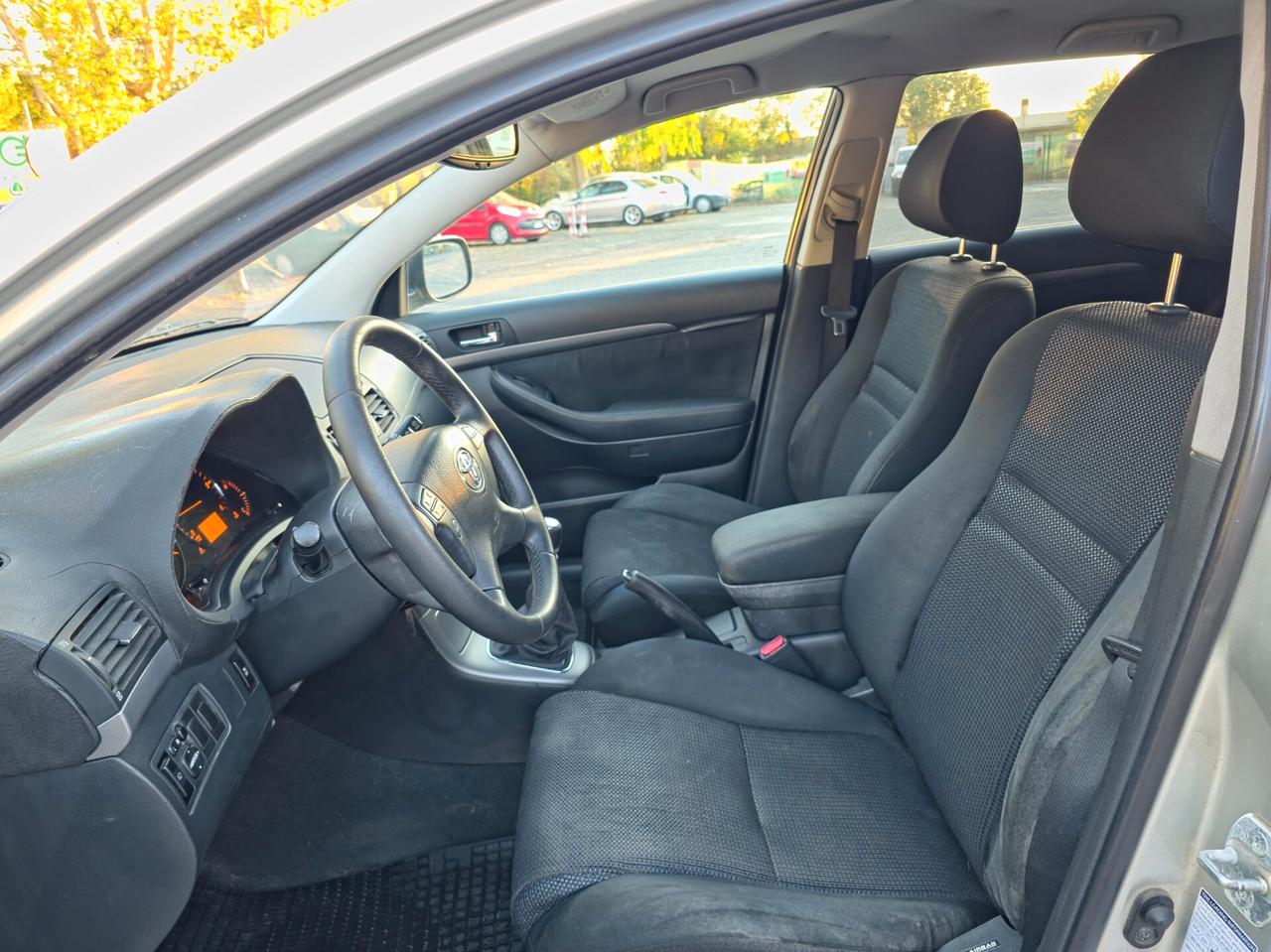 Toyota Avensis 2.0 D-4D Wagon CV-126 E4 Manuale NEO 2009