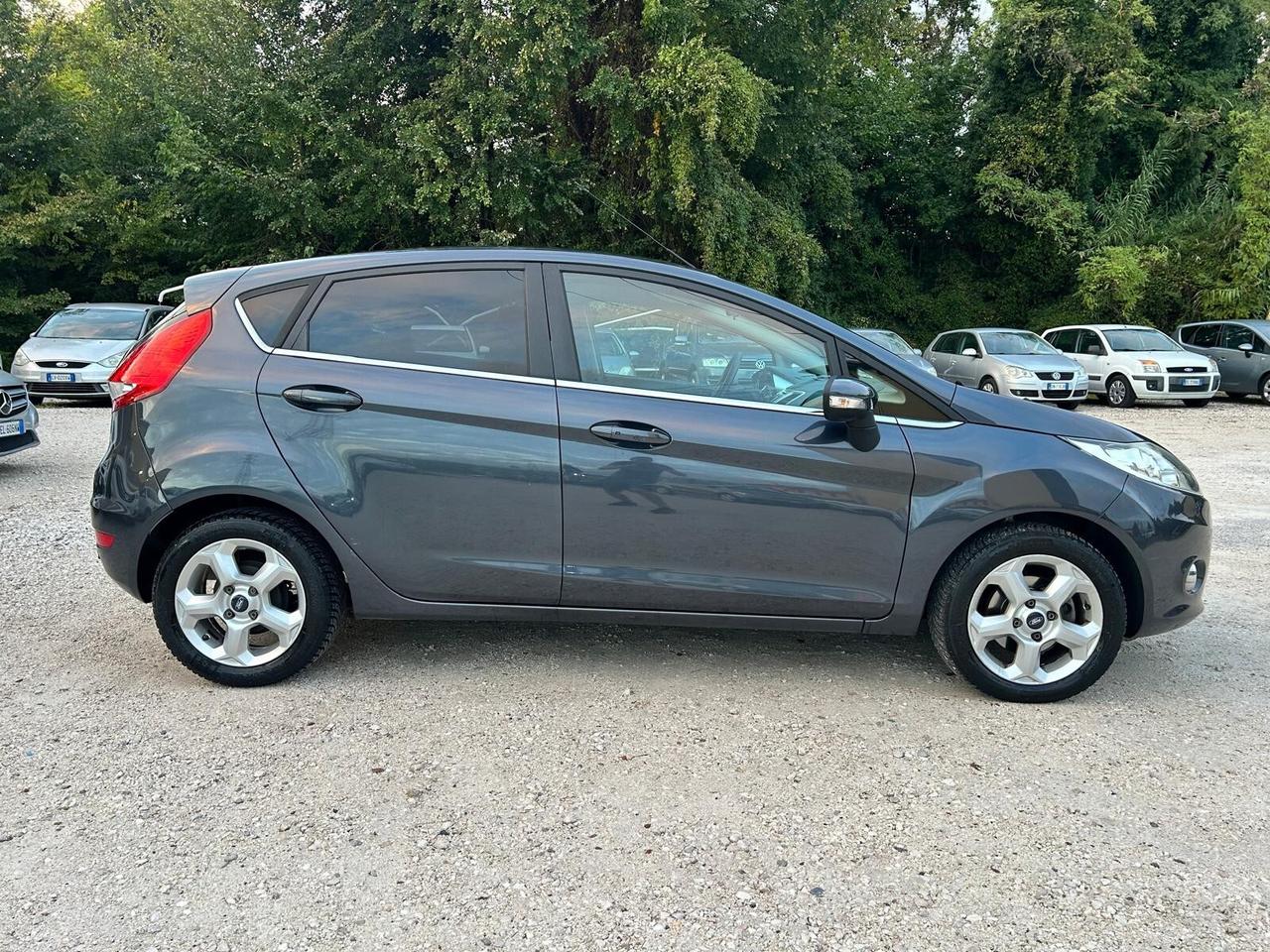 FORD FIESTA 1.2 82CV TITANIUM UNICO PROPRIETARIO