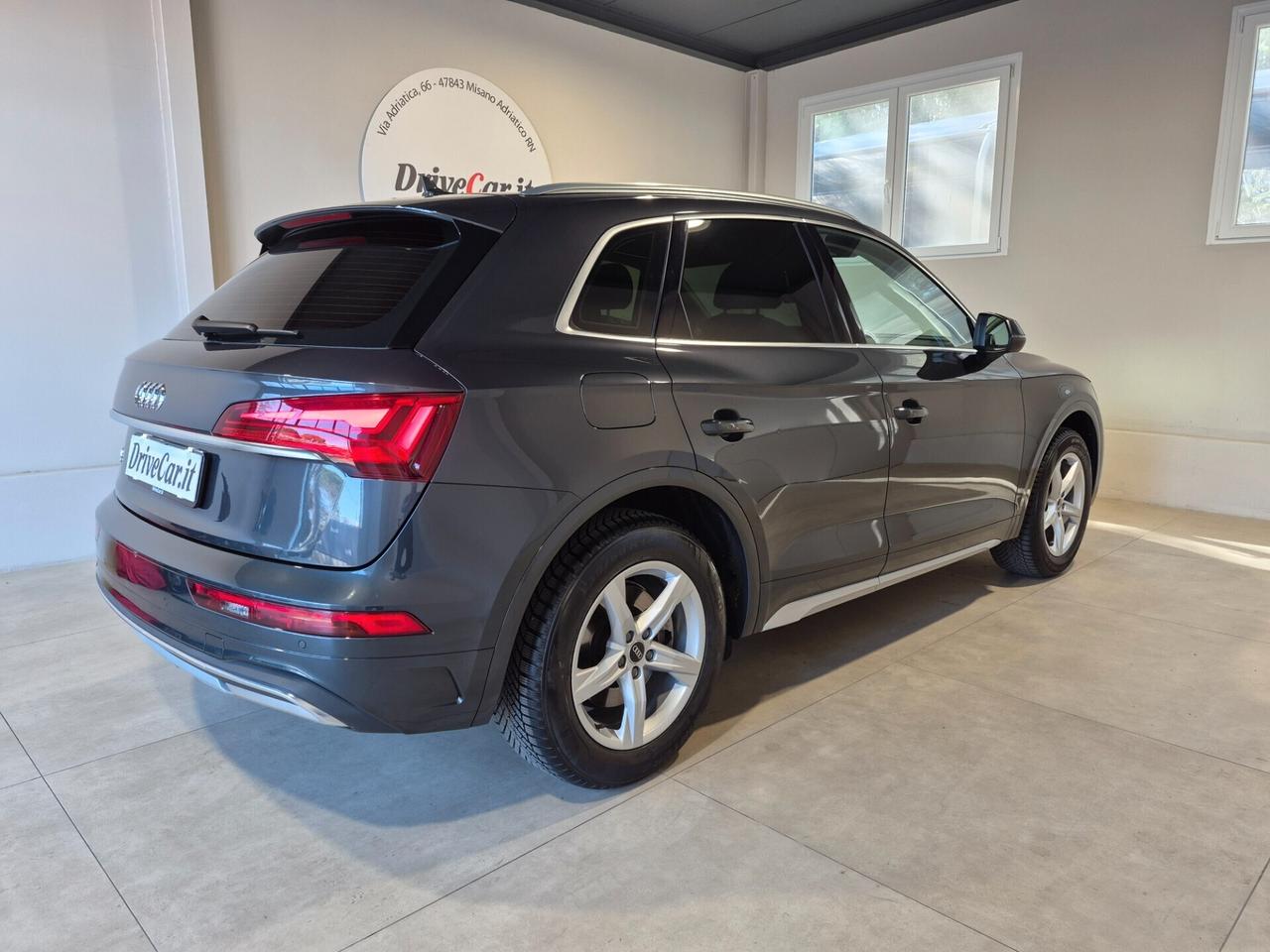 Audi Q5 35 2.0 TDI MHEV S TRONIC NAVI LED CARPLAY V.PRIVACY CLIMA 3 ZONE KEYLESS PDC