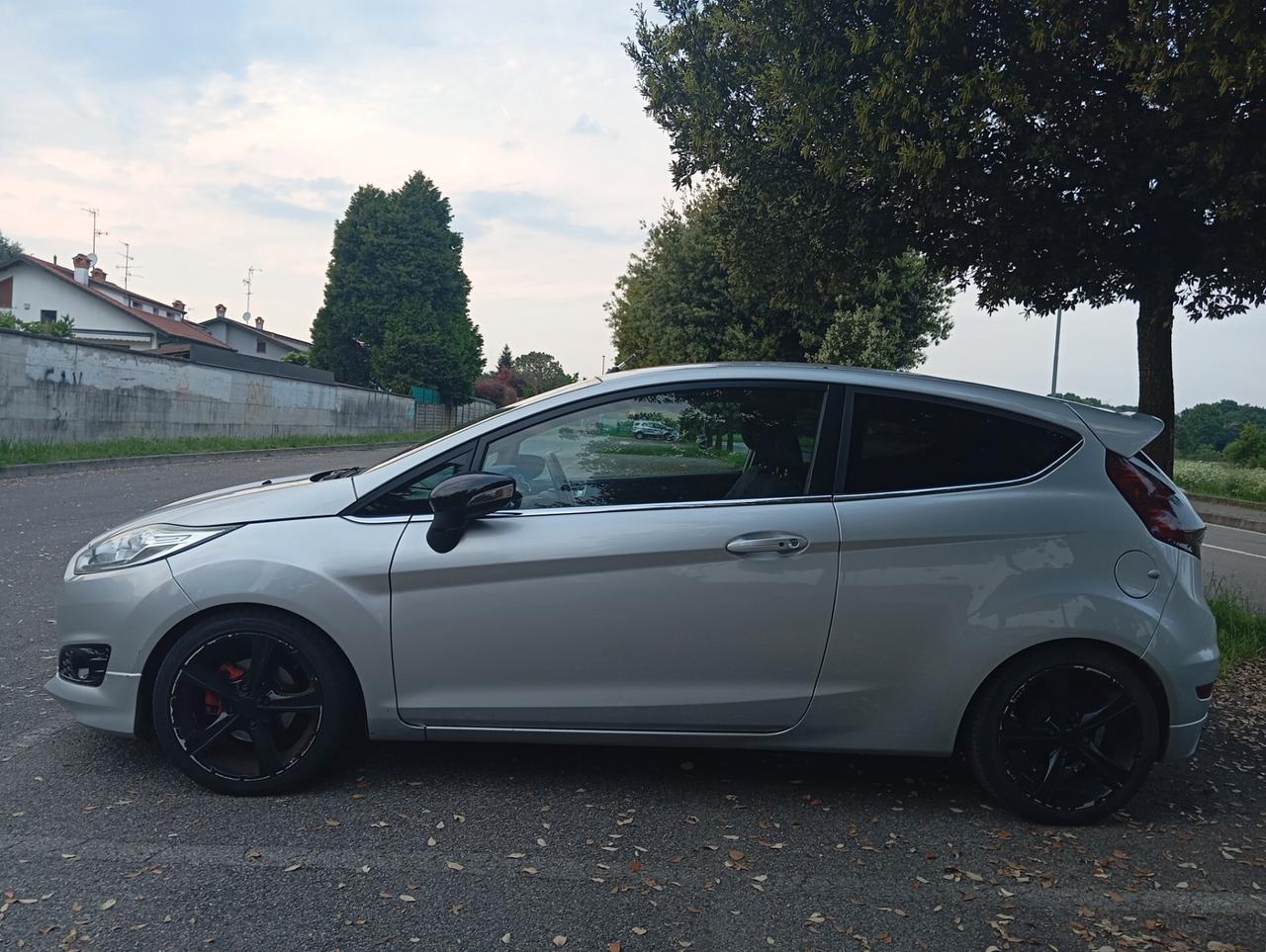 Ford Fiesta 1.4 3p. Bz.- GPL Titanium