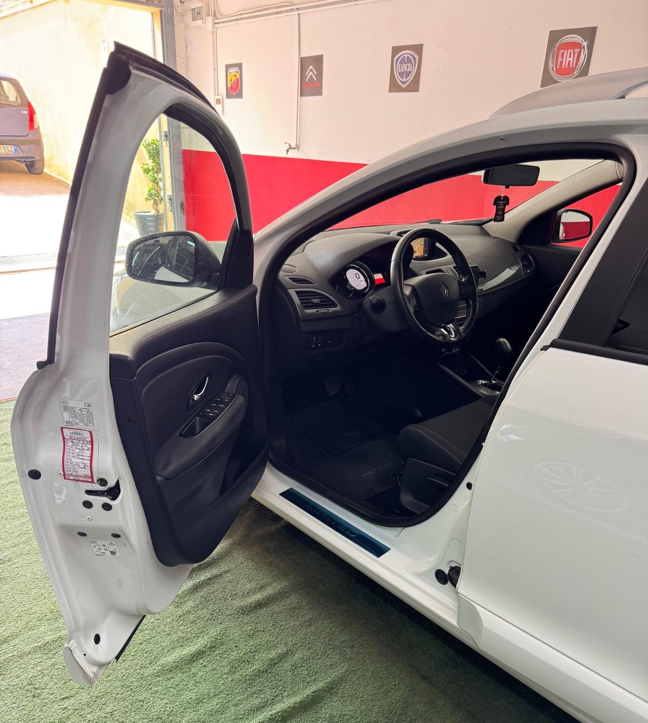 Renault Megane Mégane dCi 110CV Start&Stop SporTour Energy Limited