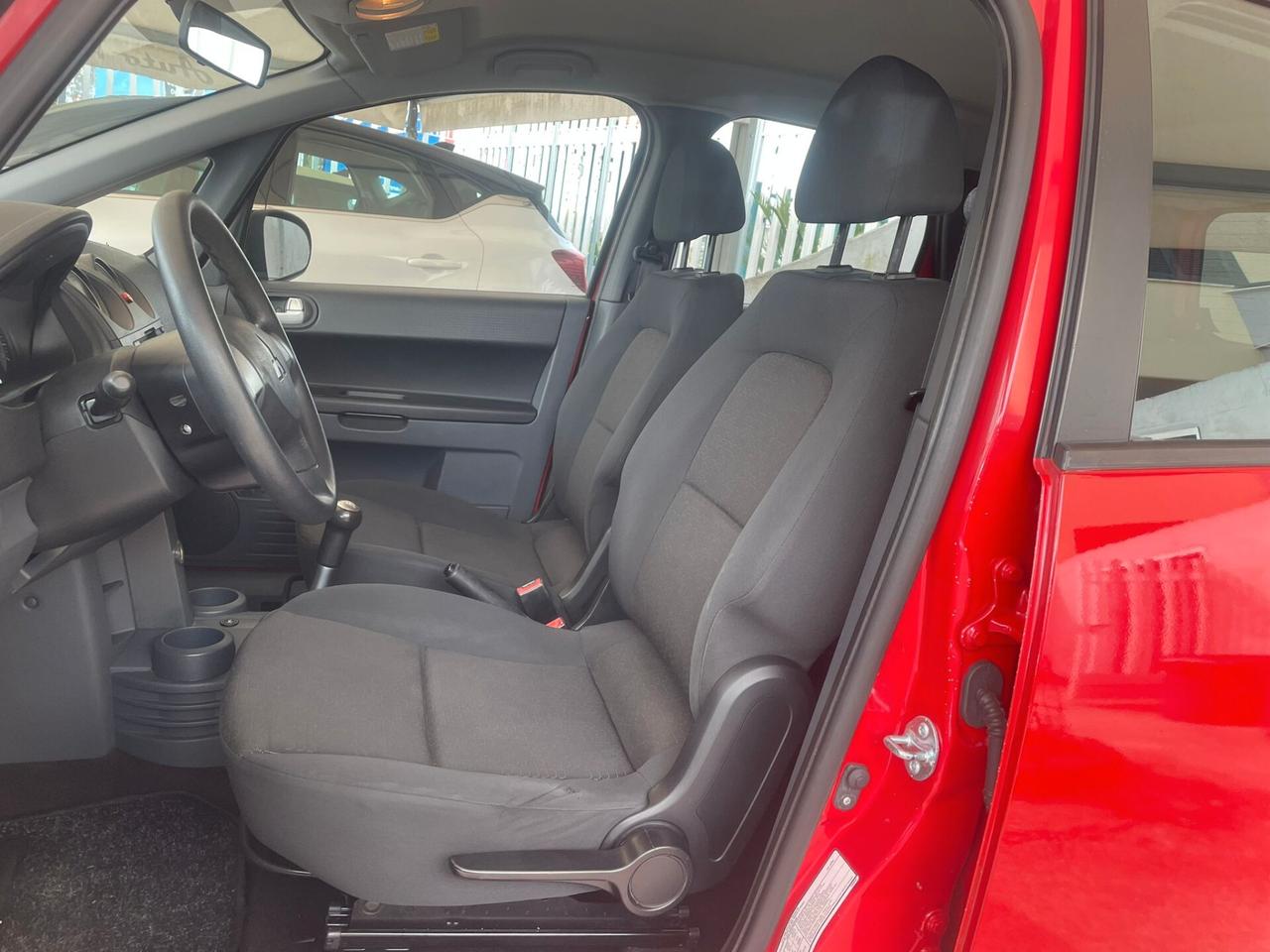 Mitsubishi Colt 1.1 12V 5p.GPL Special Action Model