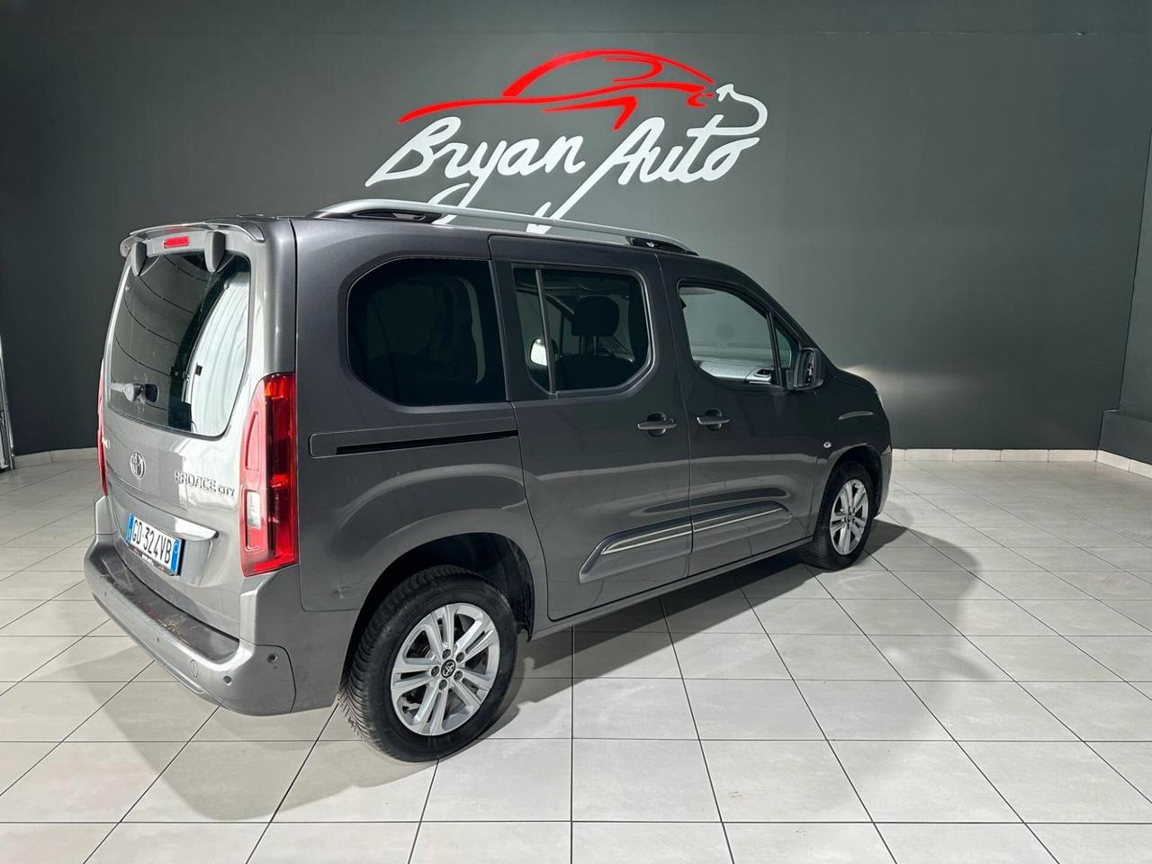 Toyota Proace Proace City Verso 1.5D 100 CV S&S Short D Luxury