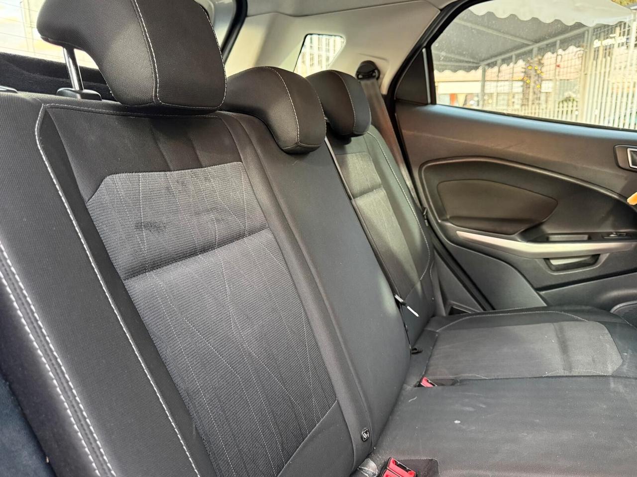 FORD EcoSport 1.5 TDCi 100 CV Start&Stop ST-Line Black Edition 93000KM