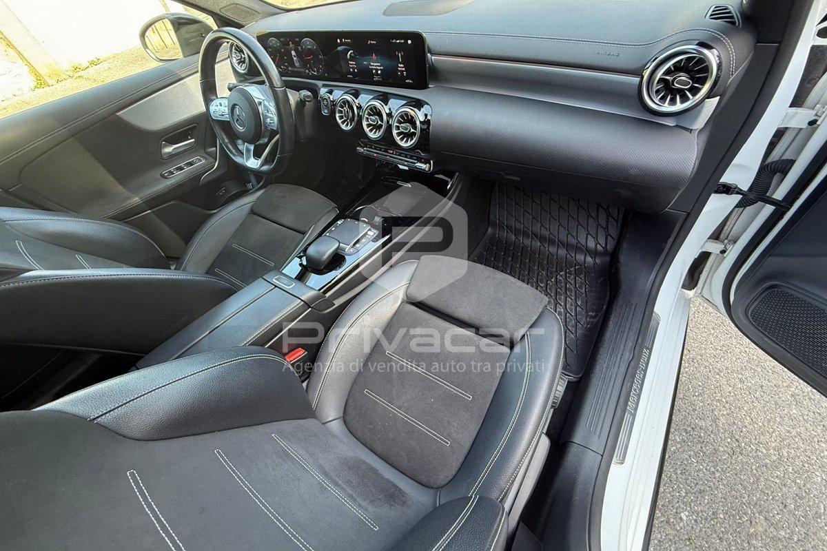 MERCEDES A 200 d Automatic Premium